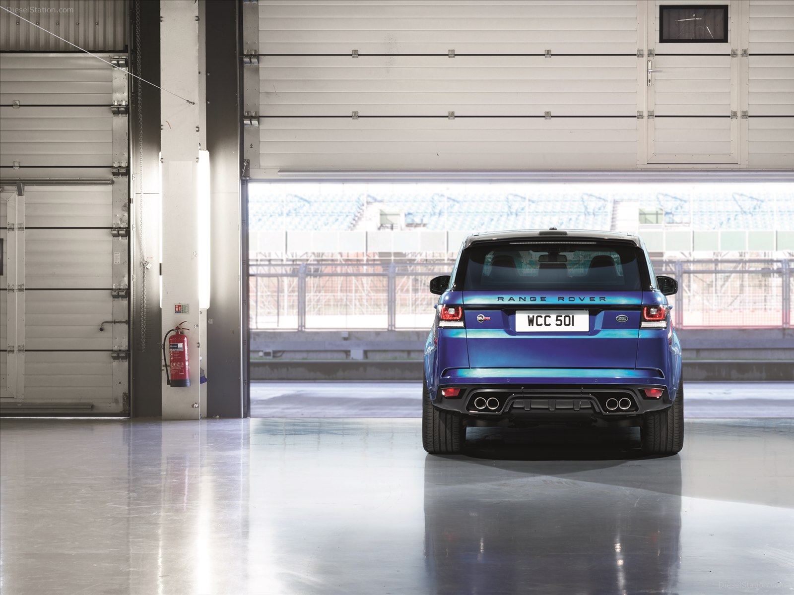Land Rover Range Rover Sport SVR 2015